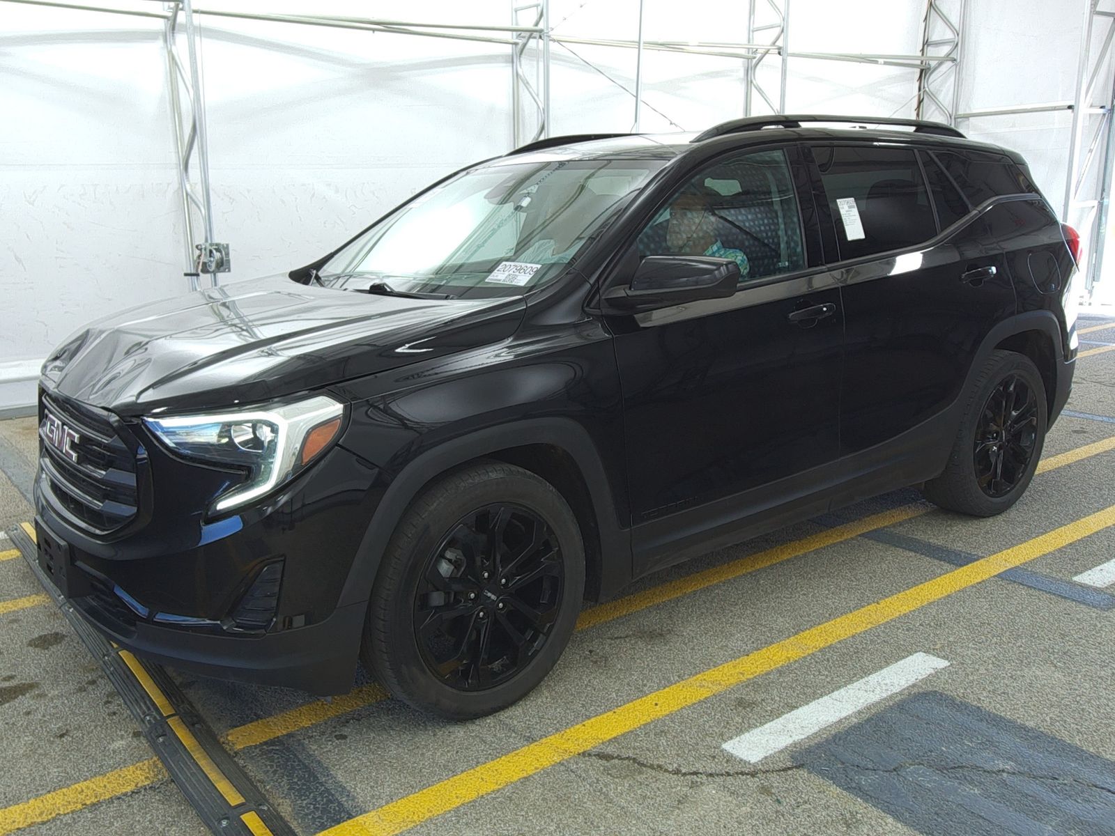 2020 GMC TERRAIN SLE - 1