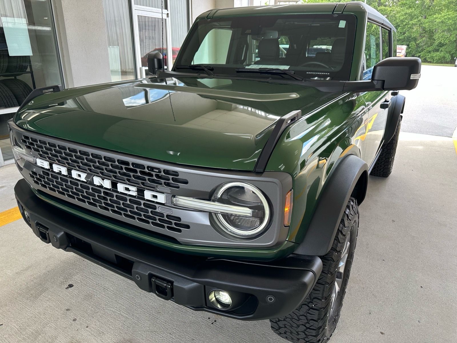2025 FORD BRONCO Badlands - 1