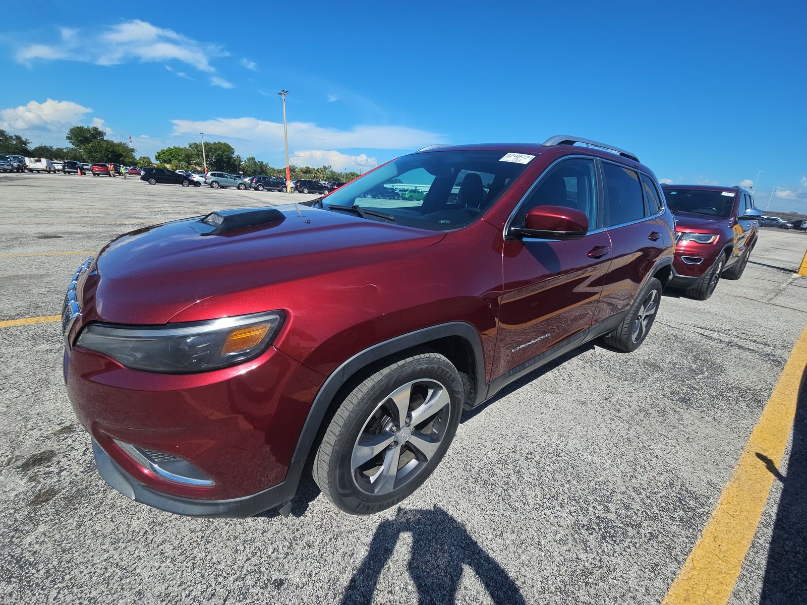 2019 JEEP CHEROKEE Limited - 1