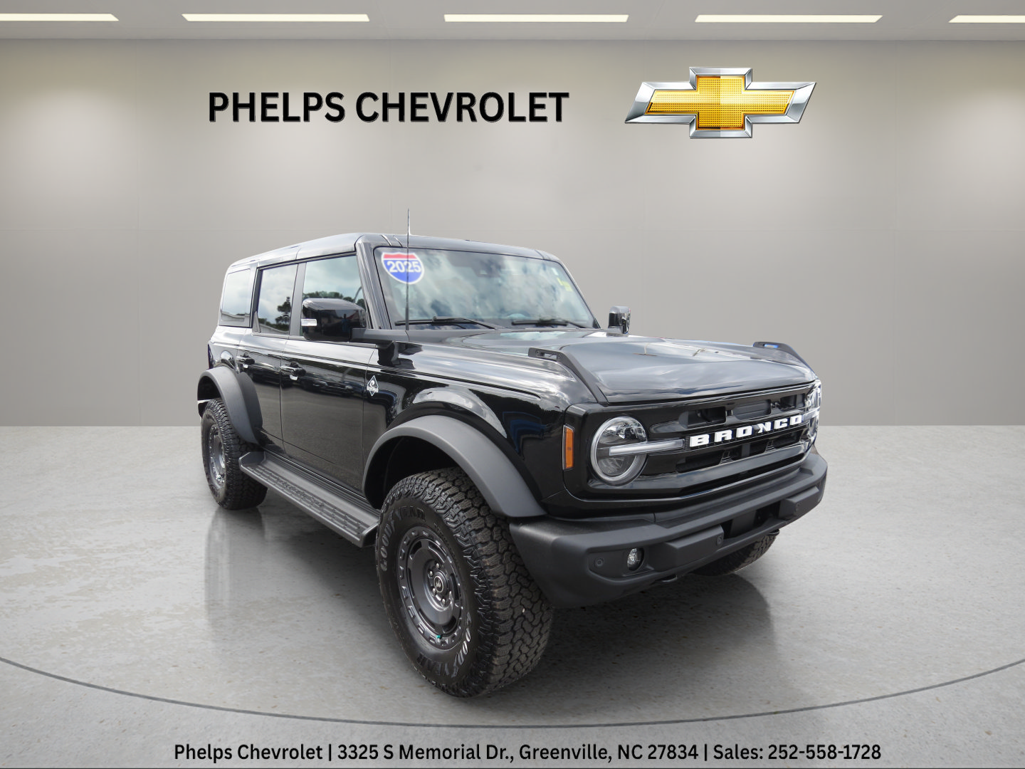 2025 FORD BRONCO OUTER Banks - 1