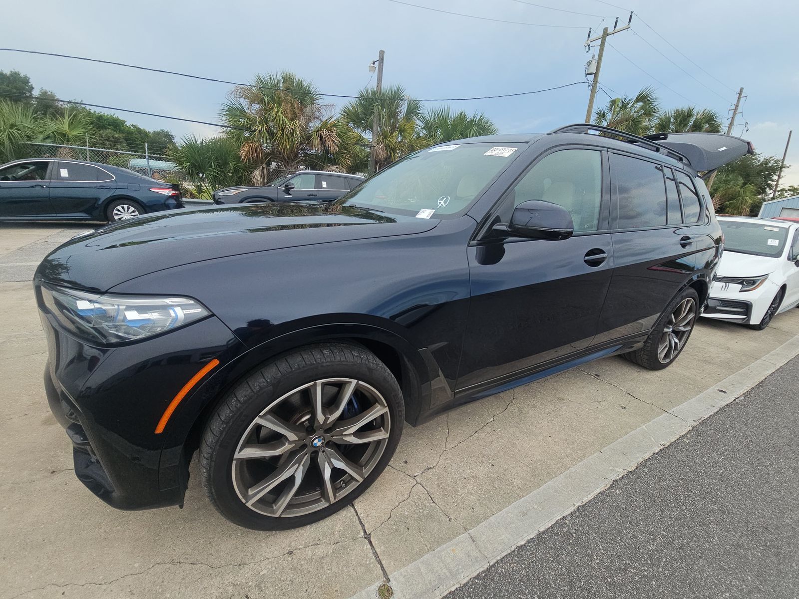 2021 BMW X7 M50i - 1