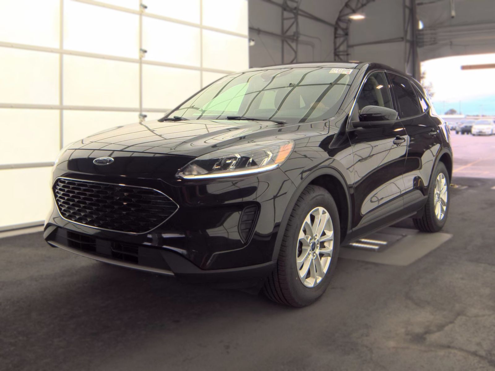 2020 FORD ESCAPE SE - 1