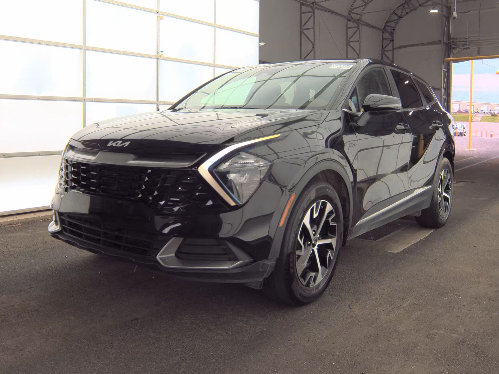 2023 KIA SPORTAGE EX - 1