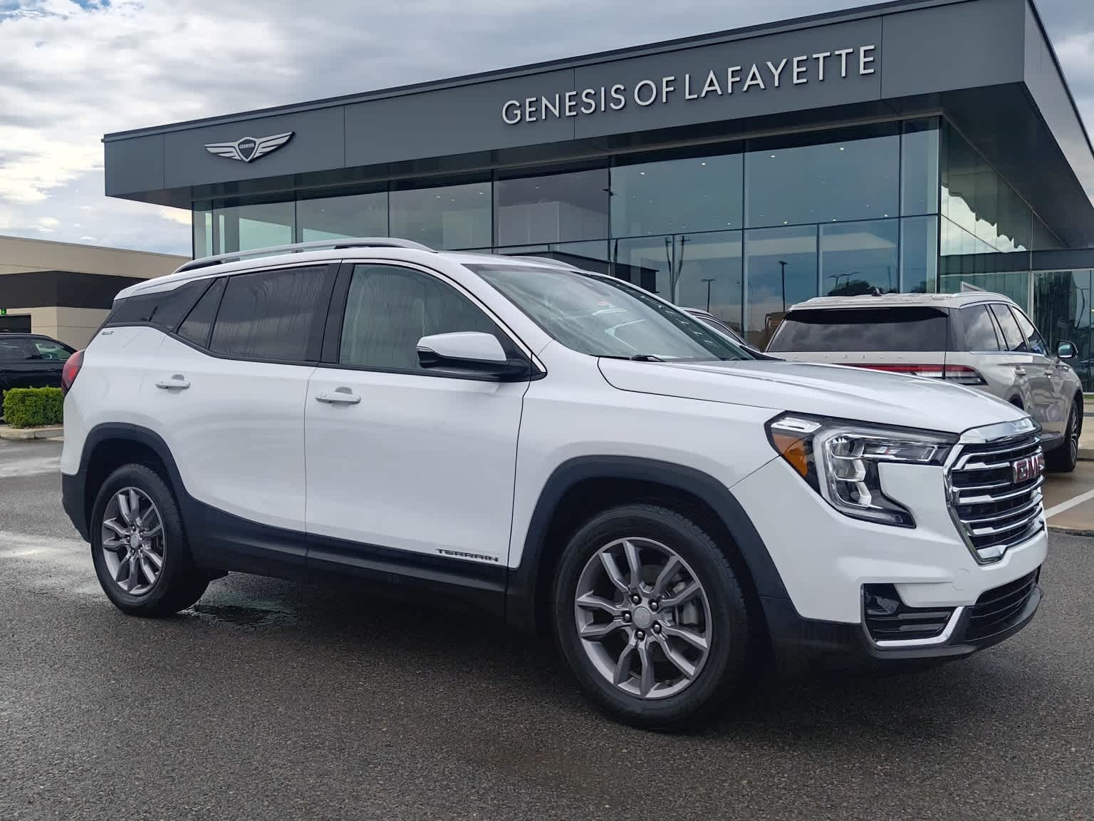 2024 GMC TERRAIN SLT - 1