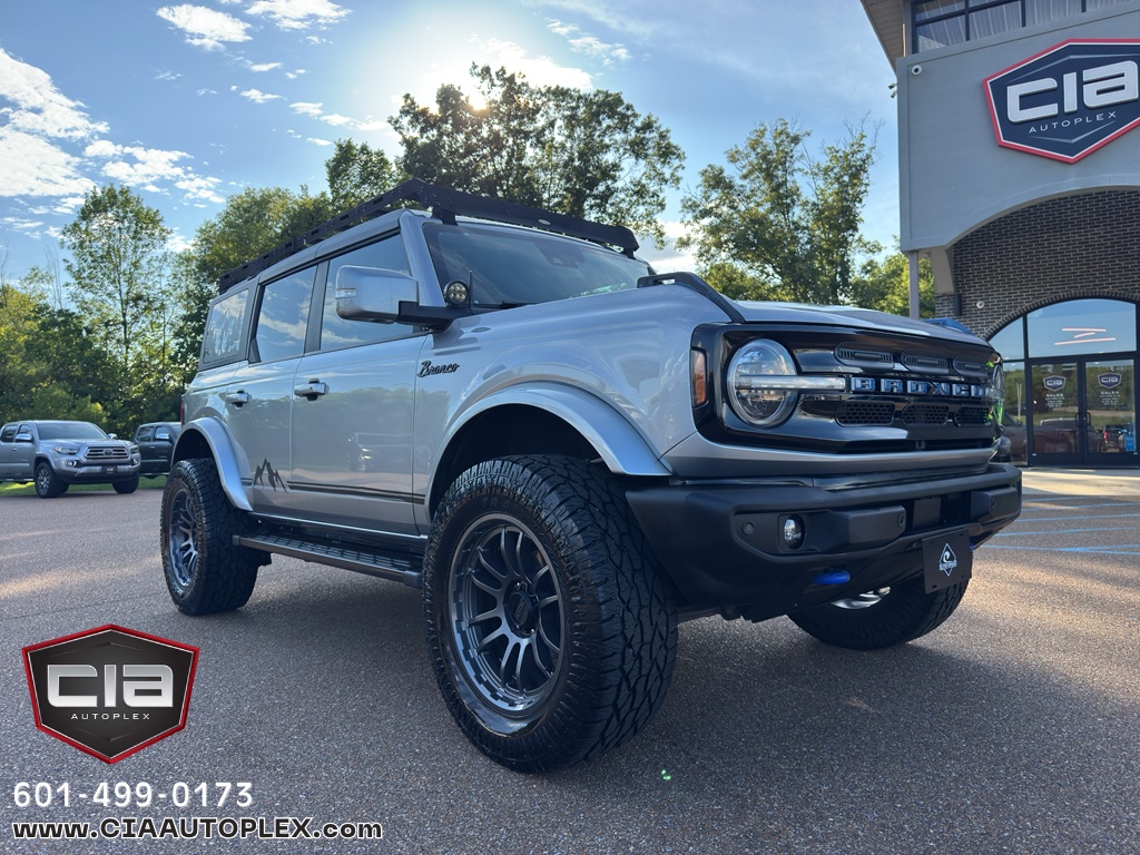 2024 FORD BRONCO OUTER Banks - 1