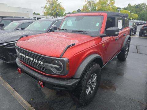 2023 FORD BRONCO Badlands - 1