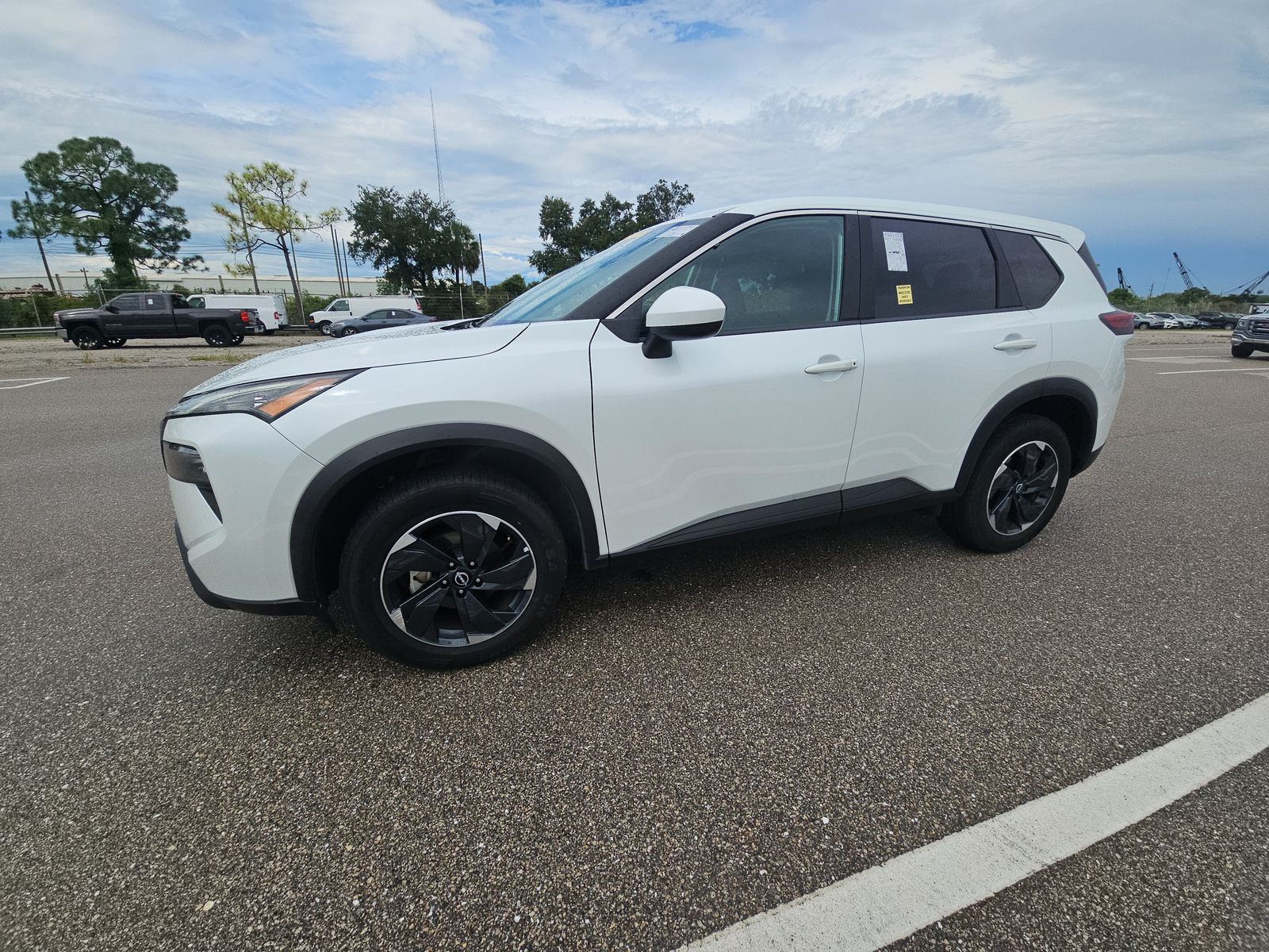 2025 NISSAN ROGUE SV - 1