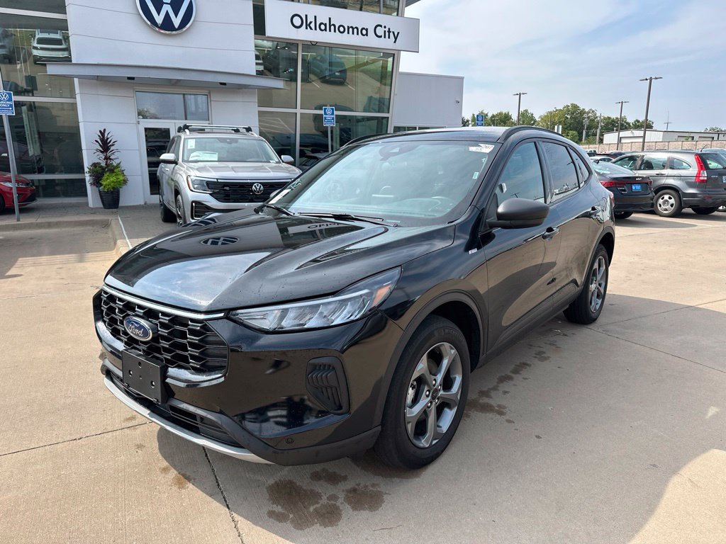 2025 FORD ESCAPE ST-Line - 1