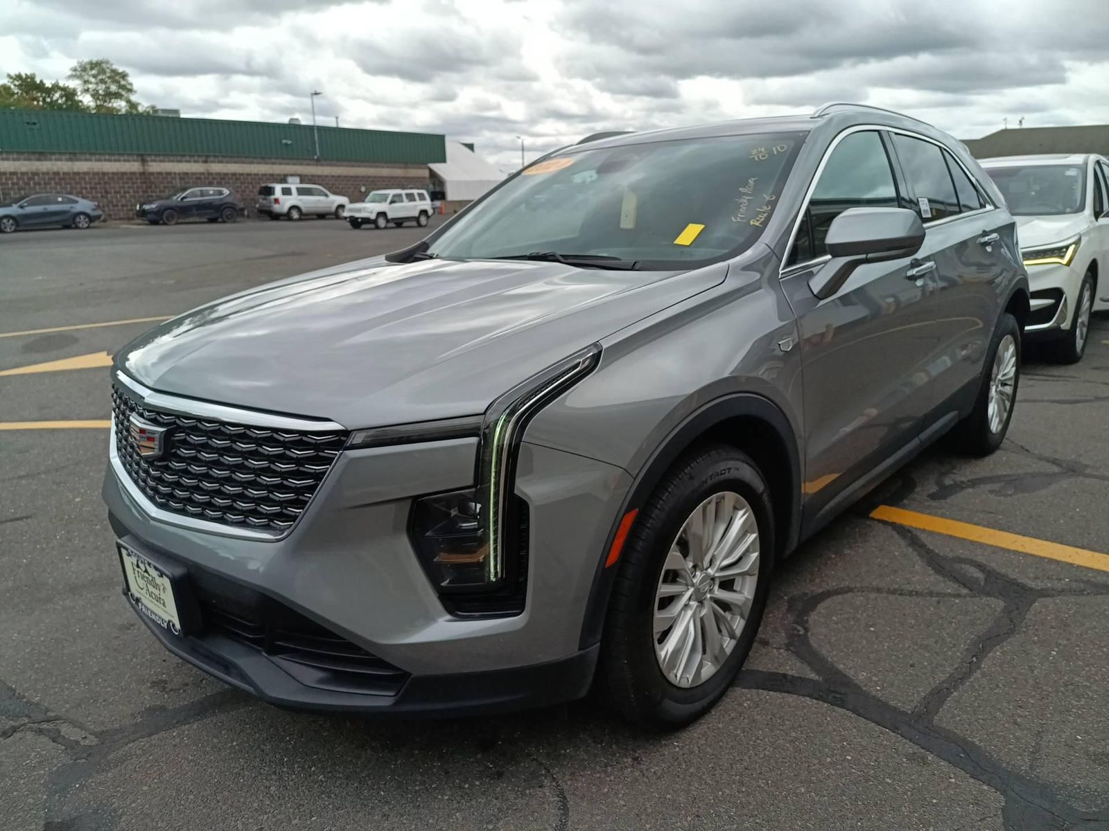 2024 CADILLAC XT4 Luxury - 1