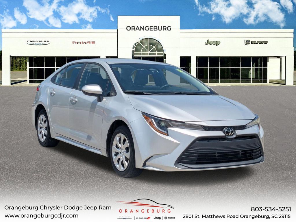 2024 TOYOTA COROLLA LE - 1