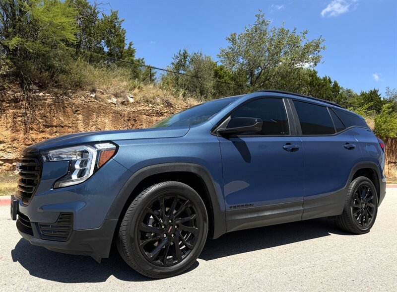 2024 GMC TERRAIN SLE - 1