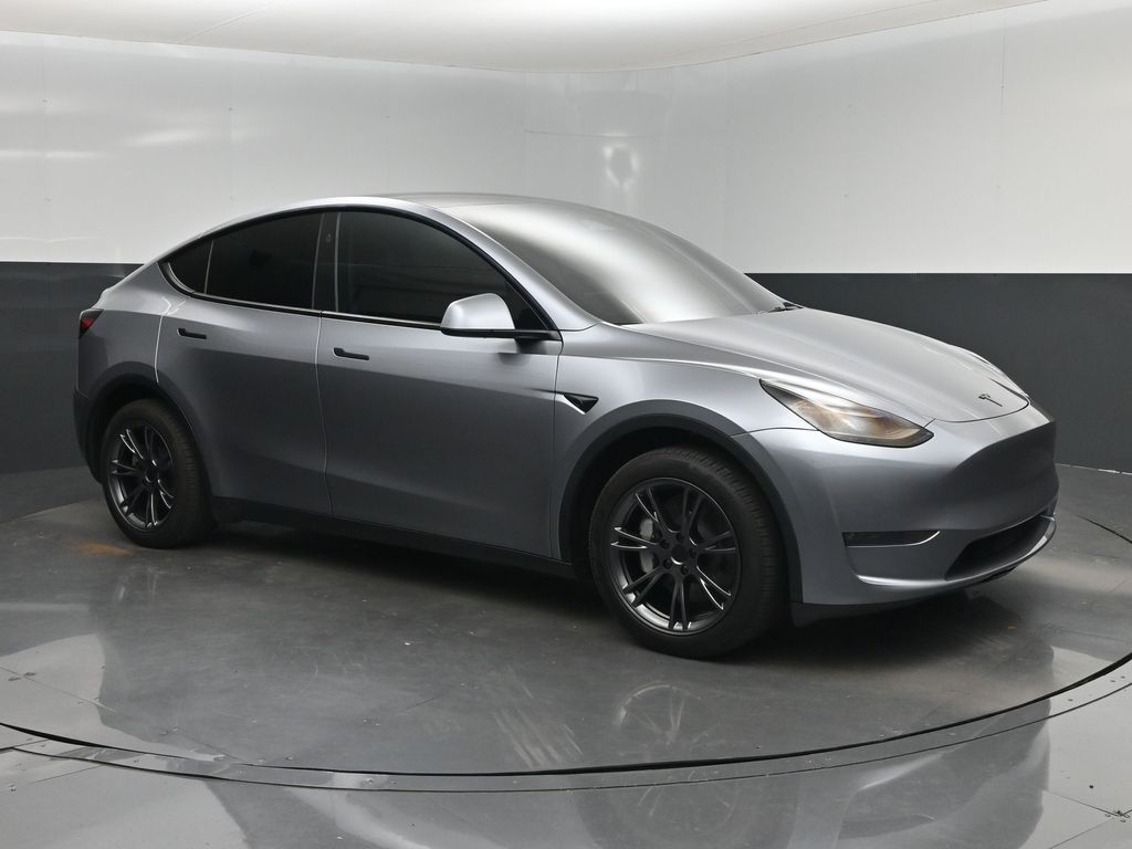 2024 TESLA MODEL Y LONG Range - 1