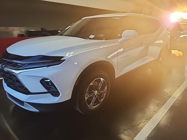 2025 CHEVROLET BLAZER LT - 1