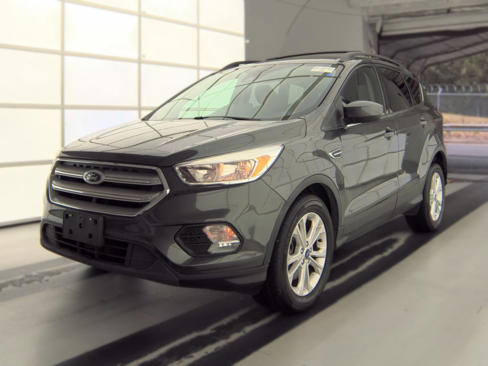 2018 FORD ESCAPE SE - 1