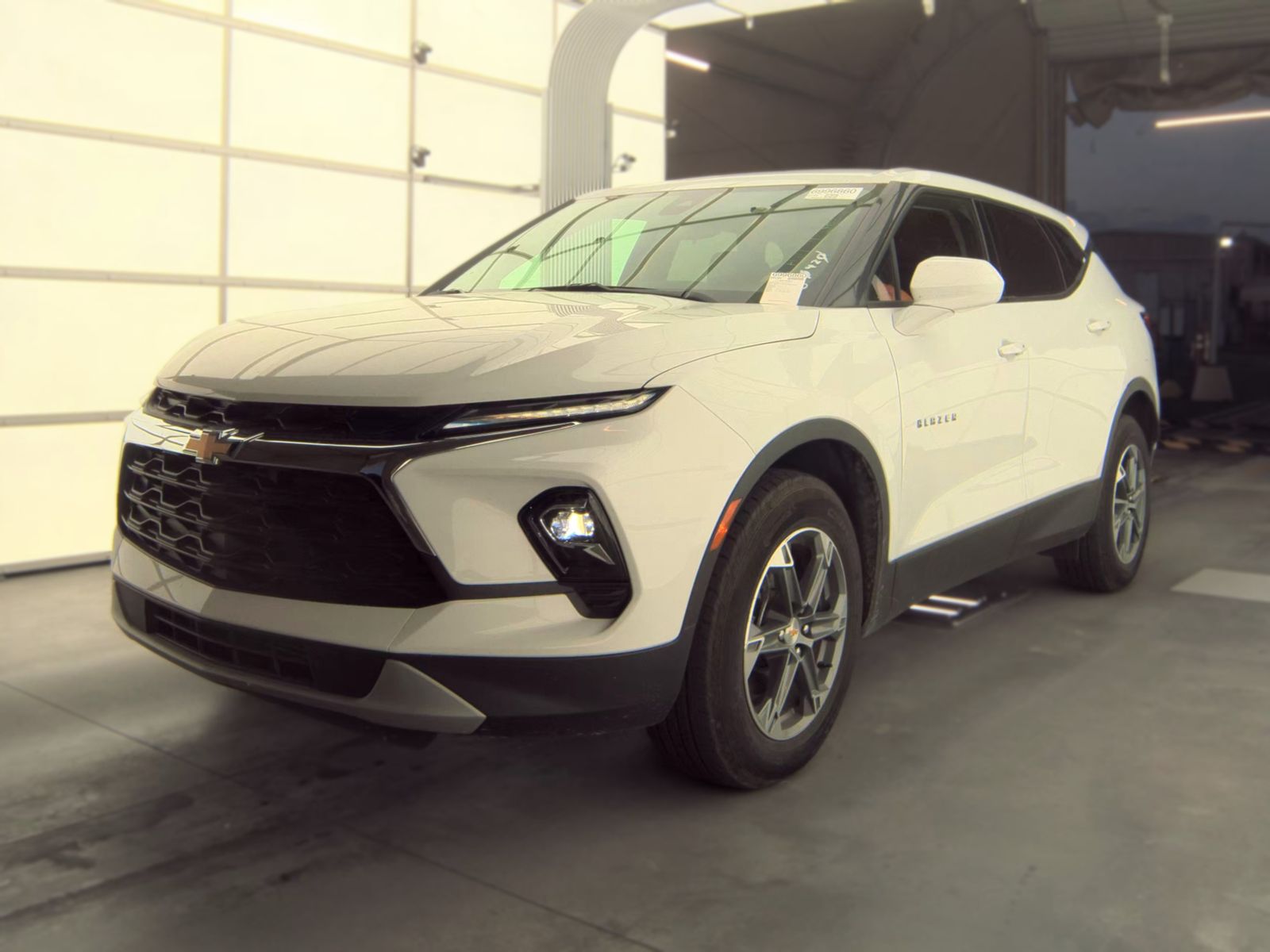 2025 CHEVROLET BLAZER LT - 1
