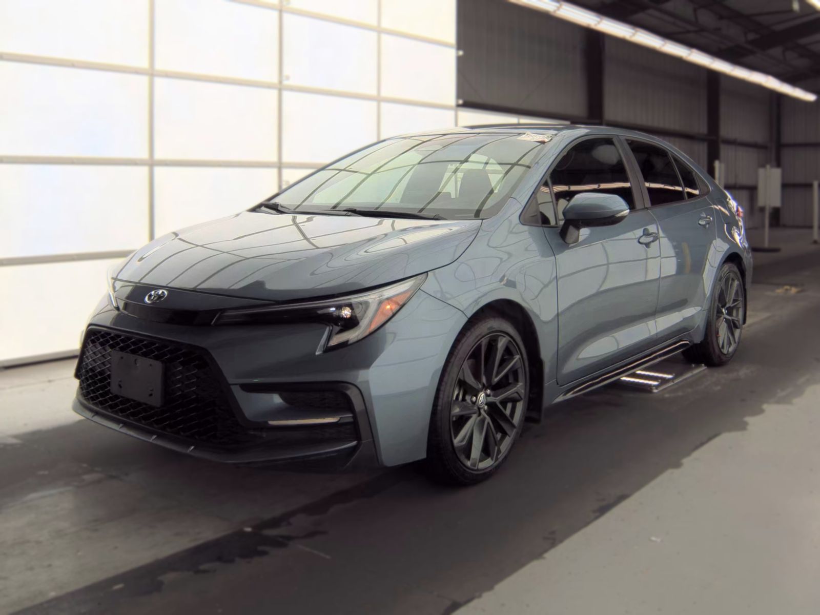 2025 TOYOTA COROLLA SE - 1