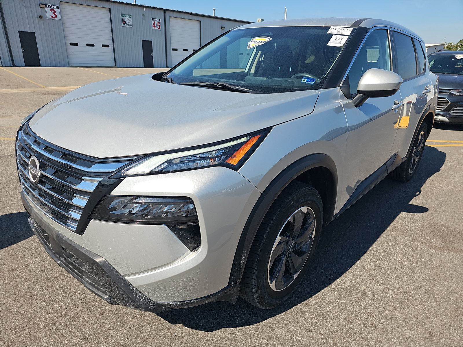 2024 NISSAN ROGUE SV - 1