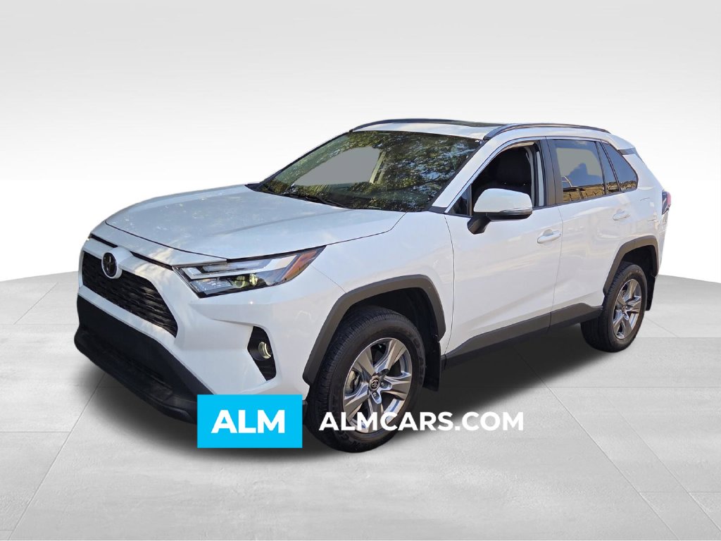 2025 TOYOTA RAV4 XLE - 1