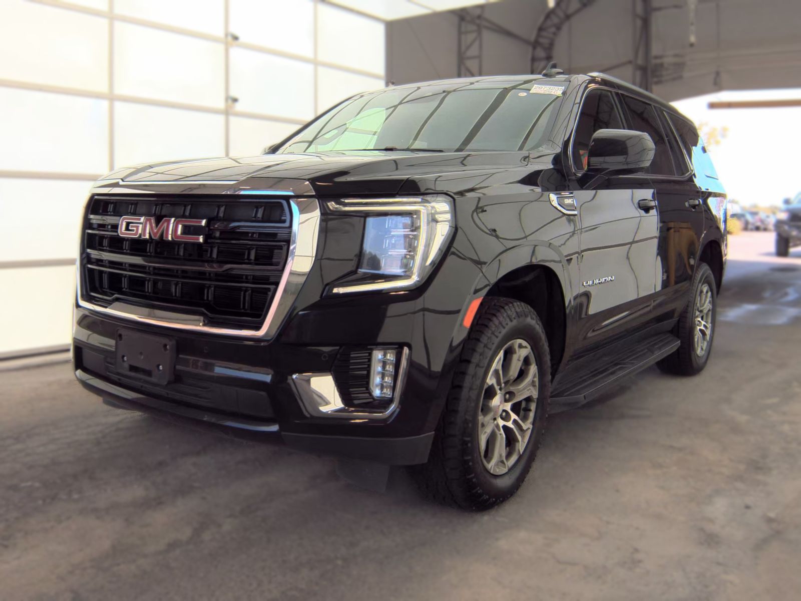 2024 GMC YUKON SLE - 1