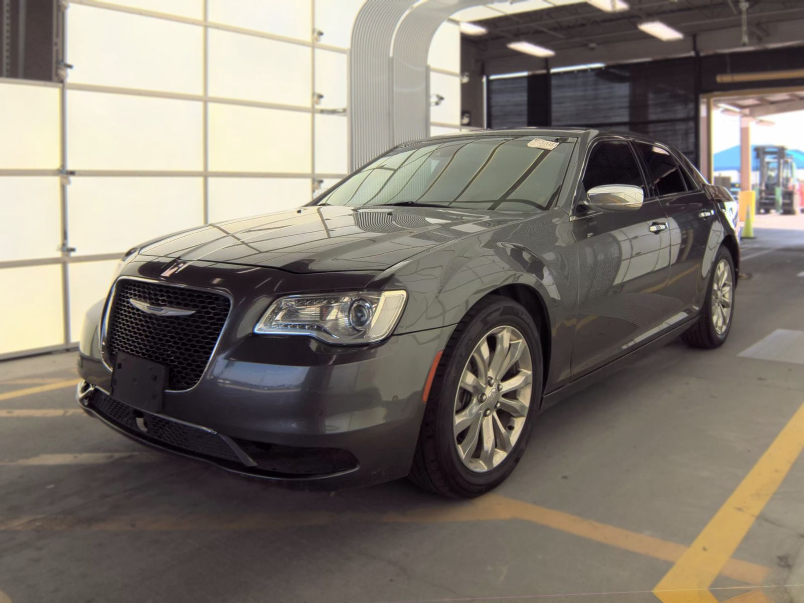 2019 CHRYSLER 300 Limited - 1