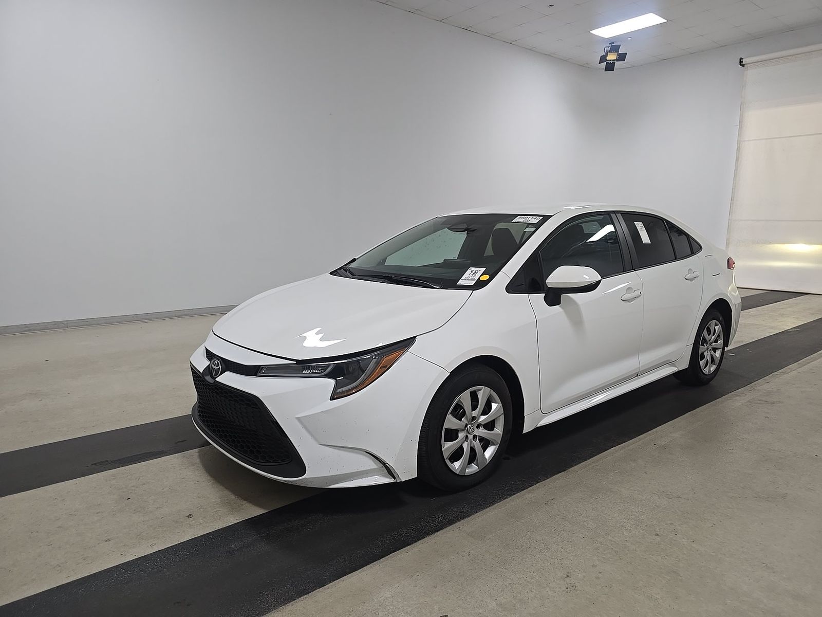 2024 TOYOTA COROLLA LE - 1