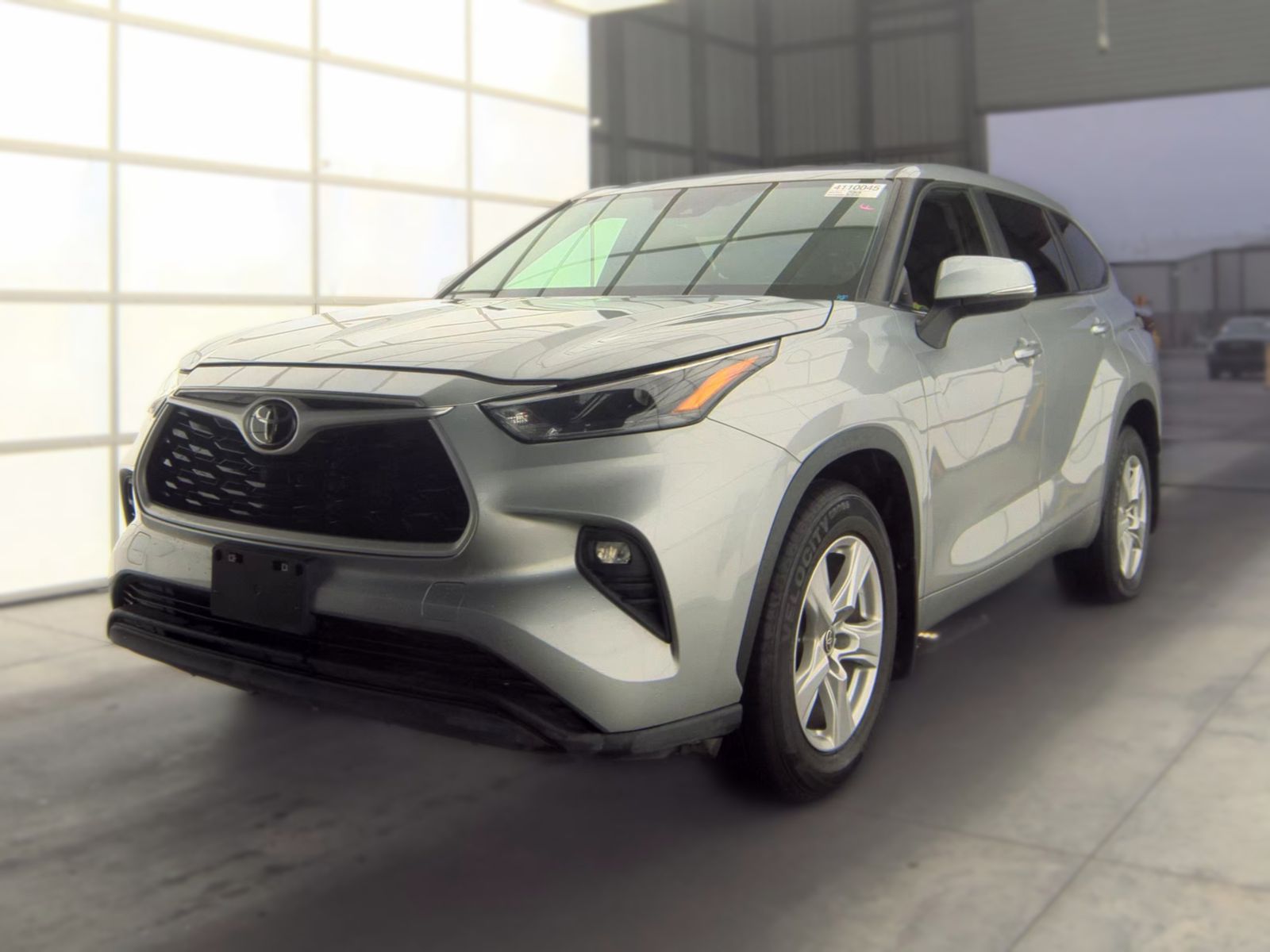 2024 TOYOTA HIGHLANDER LE - 1