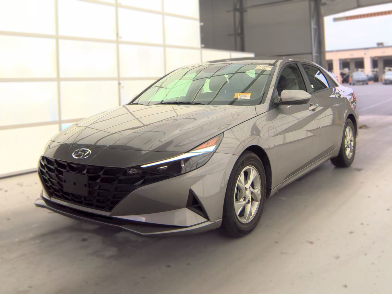 2023 HYUNDAI ELANTRA SE - 1