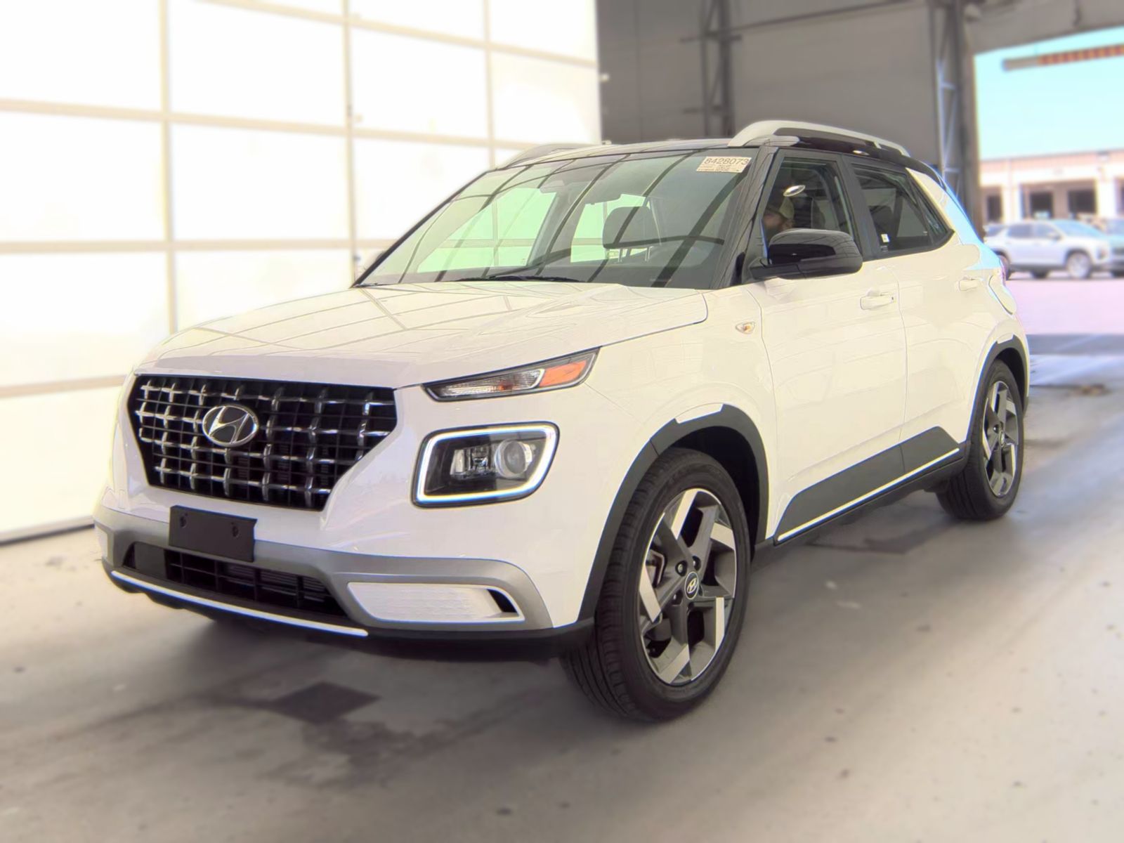 2023 HYUNDAI VENUE Limited - 1