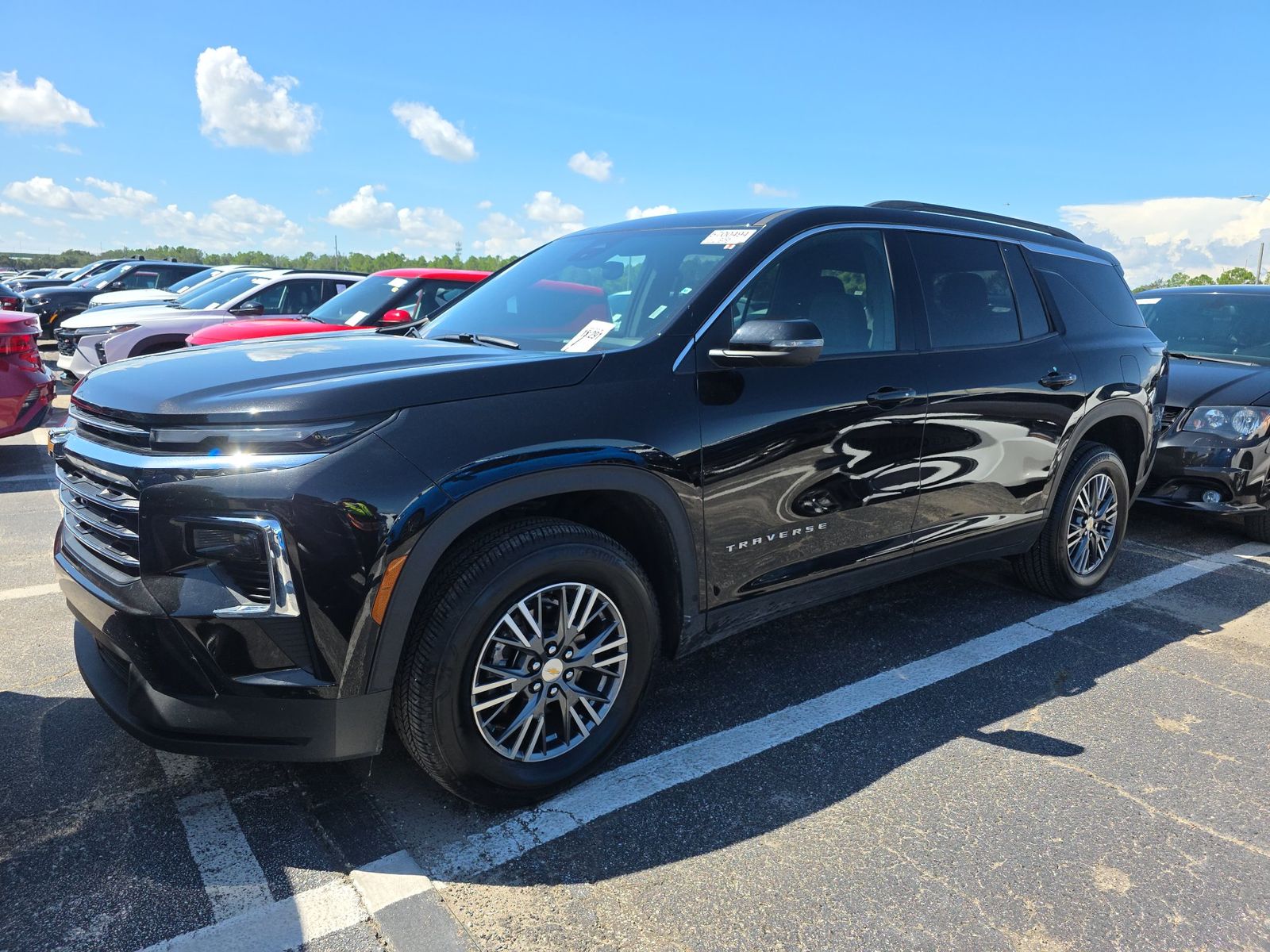 2026 CHEVROLET TRAVERSE LT - 1