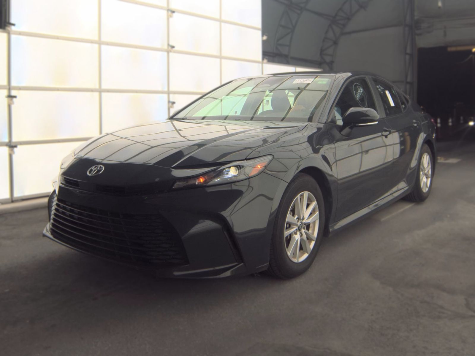 2025 TOYOTA CAMRY LE - 1