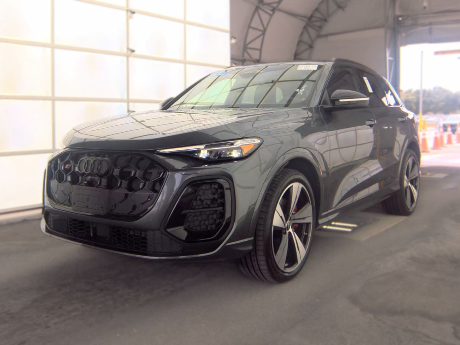 2025 AUDI SQ5 Prestige - 1