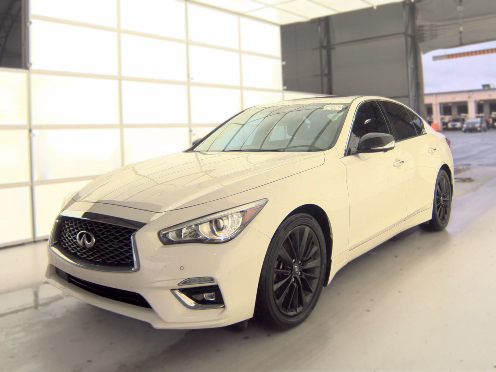 2023 INFINITI Q50 LUXE - 1