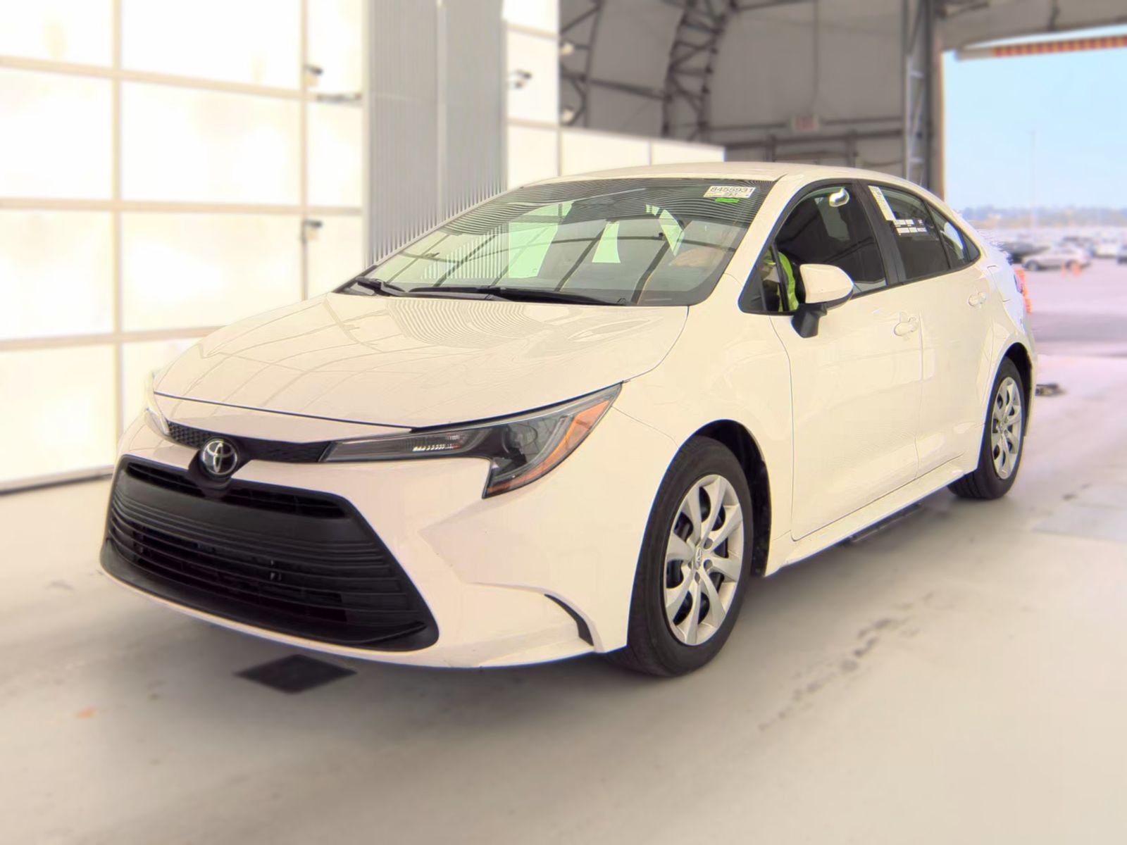2025 TOYOTA COROLLA LE - 1