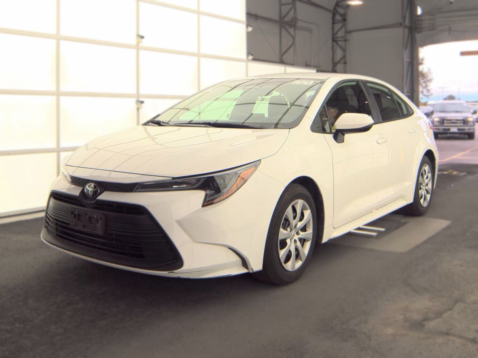2025 TOYOTA COROLLA LE - 1