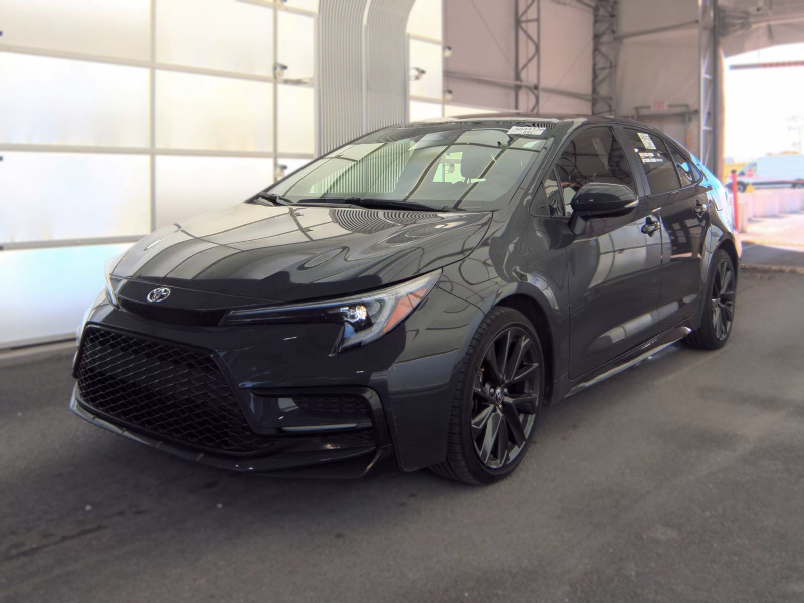 2025 TOYOTA COROLLA SE - 1