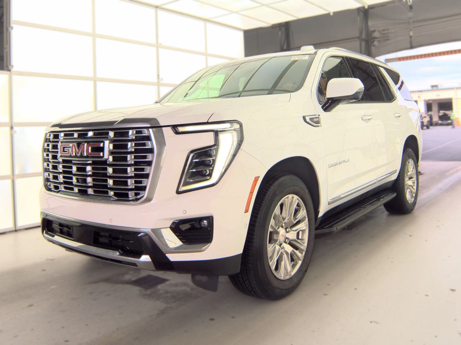 2025 GMC YUKON Denali - 1