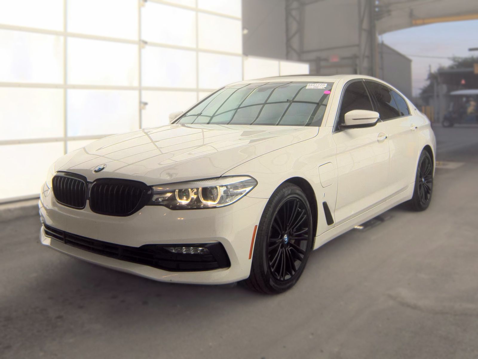 2018 BMW 5 SERIES 530E iPerformance - 1