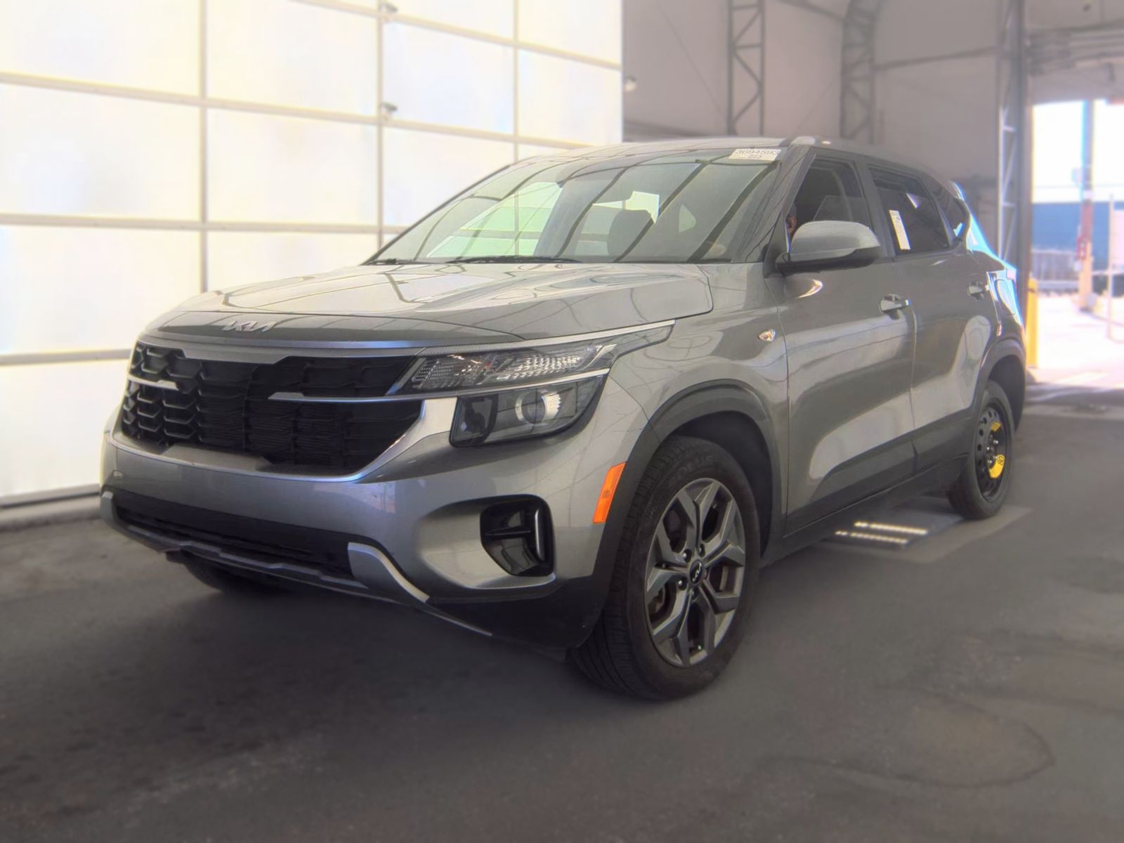 2025 KIA SELTOS LX - 1