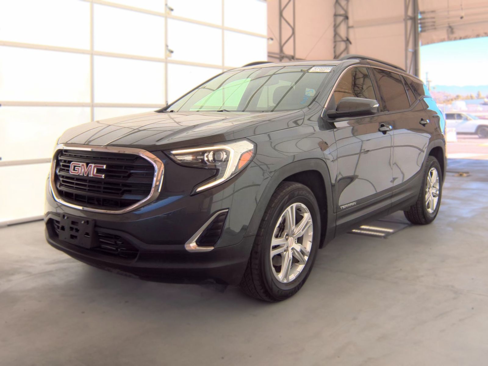 2018 GMC TERRAIN SLE - 1