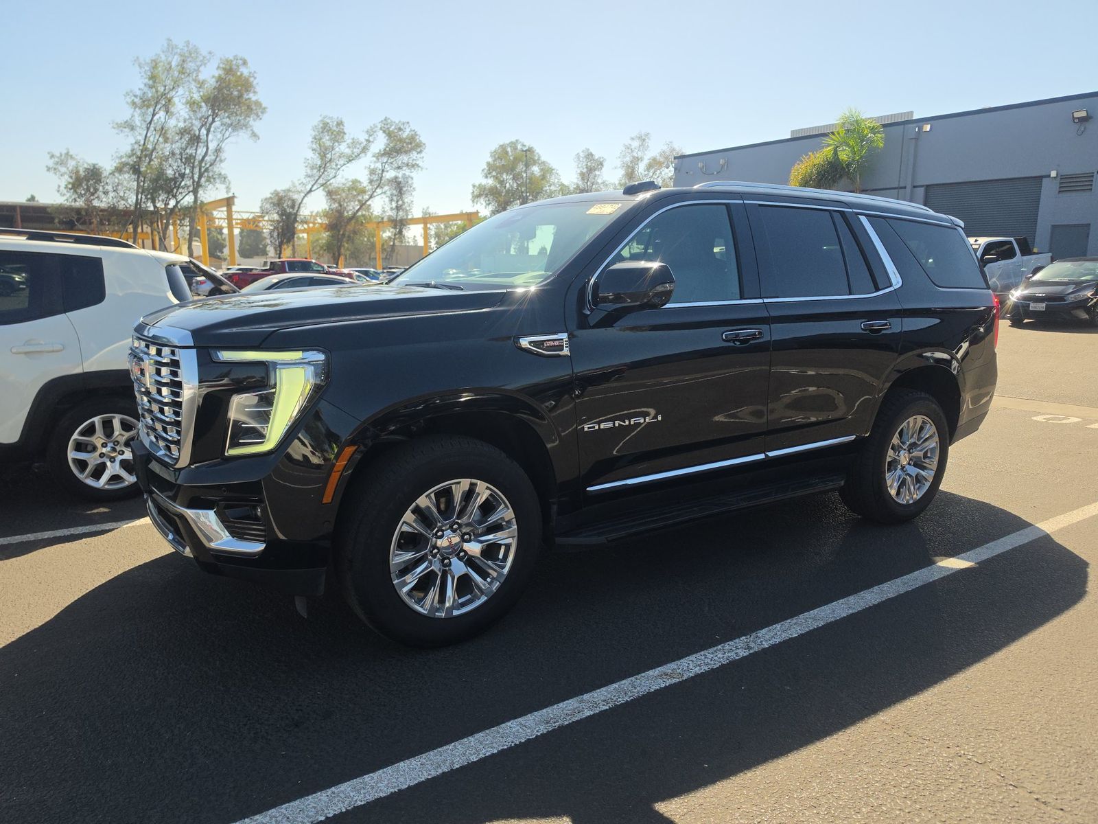 2025 GMC YUKON Denali - 1