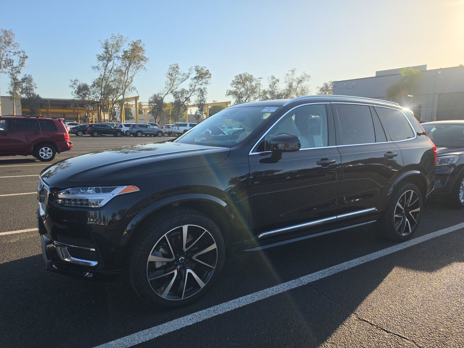 2023 VOLVO XC90 B6 Plus - 1