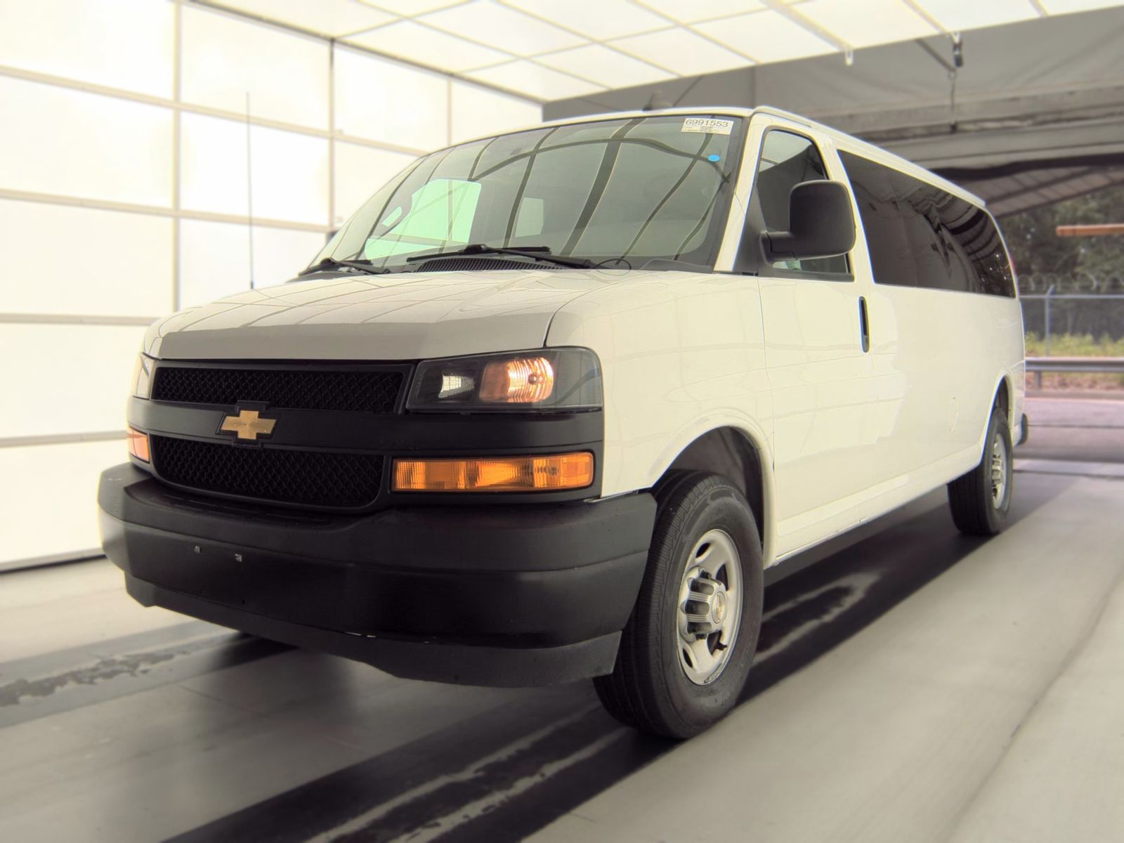 2023 CHEVROLET EXPRESS 3500 LS - 1