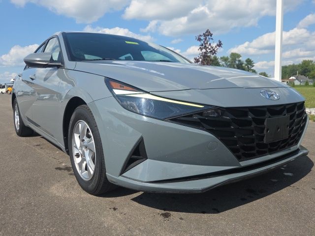 2021 HYUNDAI ELANTRA SE - 1