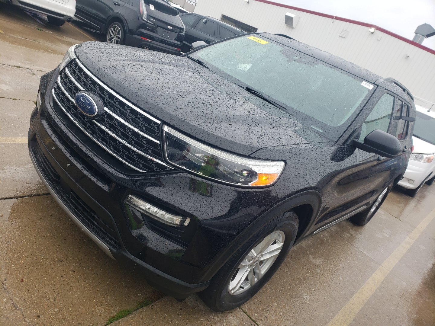 2021 FORD EXPLORER XLT - 1