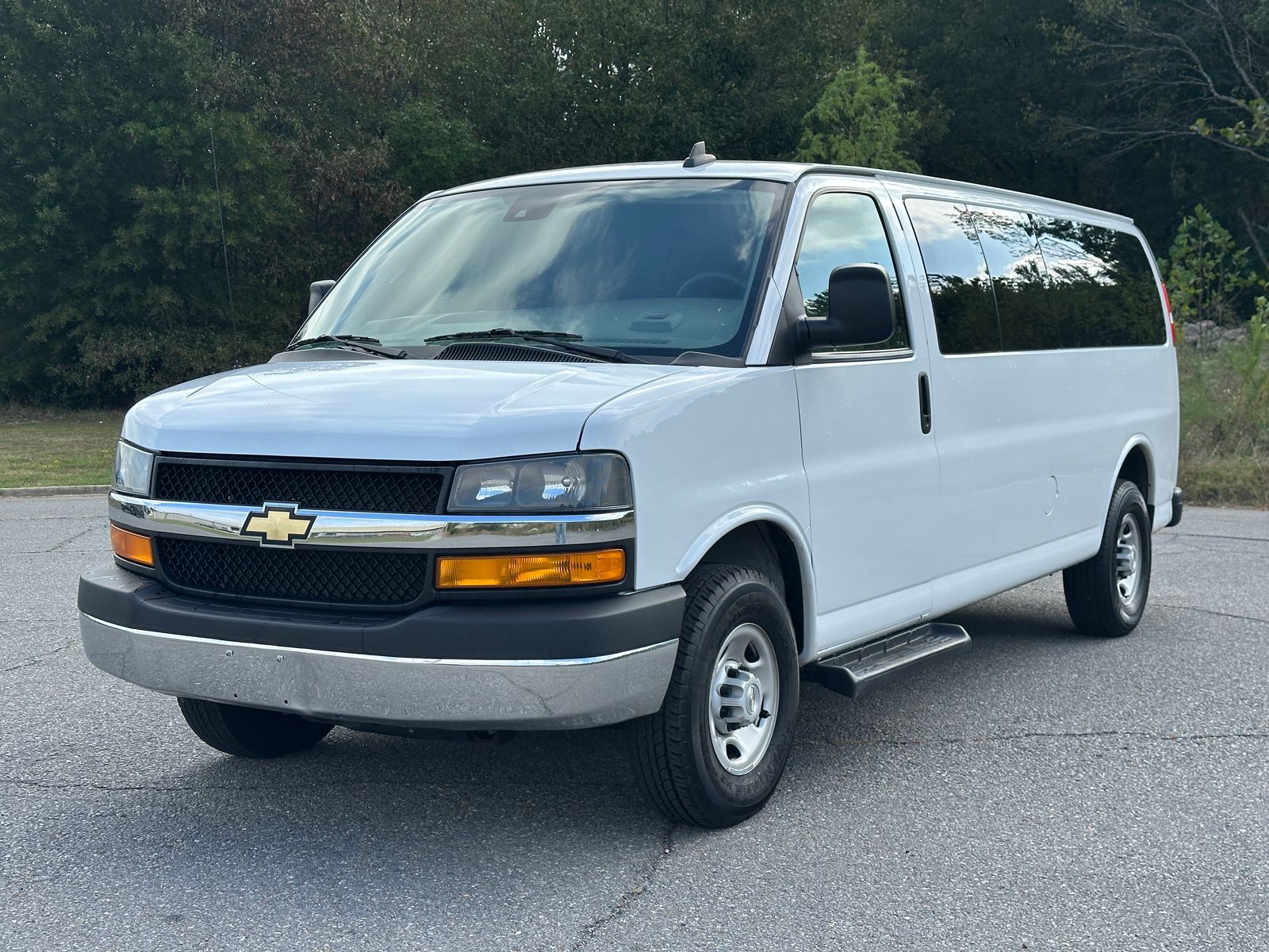2023 CHEVROLET EXPRESS 3500 LT - 1