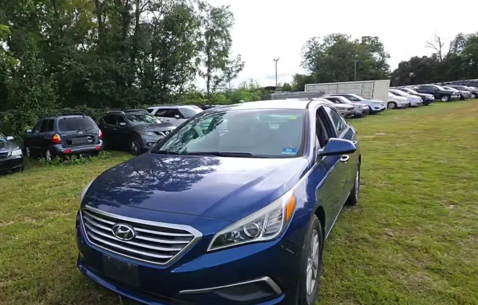 2017 HYUNDAI SONATA SE - 1