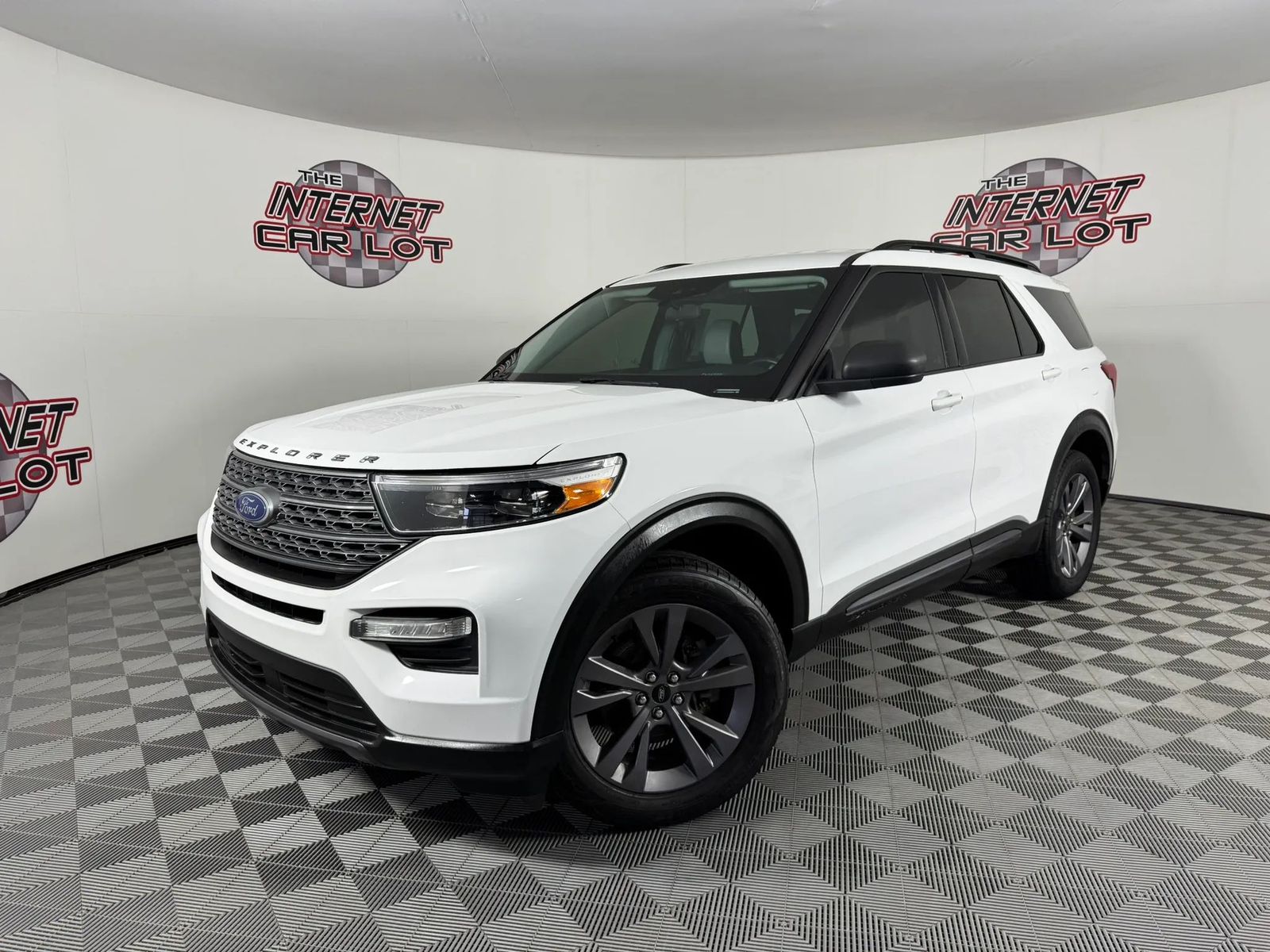 2021 FORD EXPLORER XLT - 1