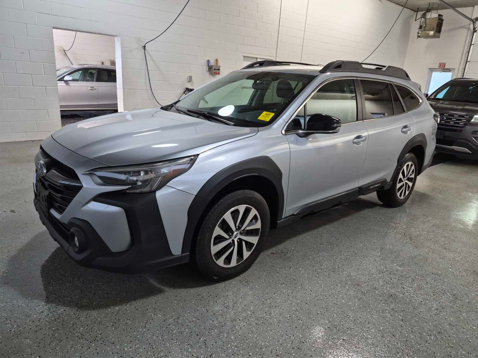 2023 SUBARU OUTBACK Premium - 1