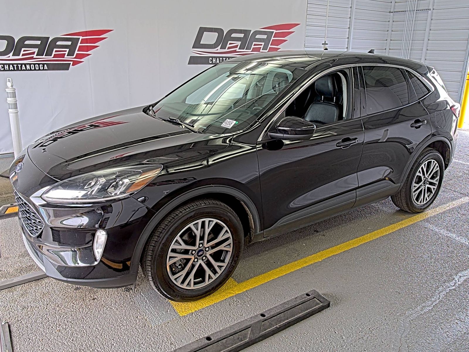 2022 FORD ESCAPE SEL - 1
