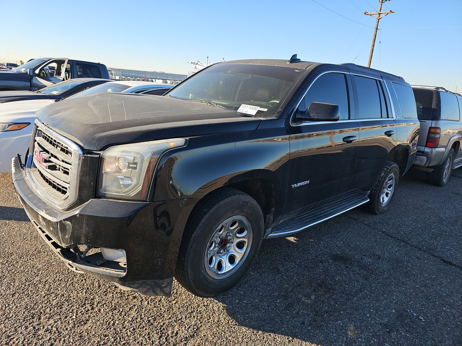2017 GMC YUKON SLT - 1